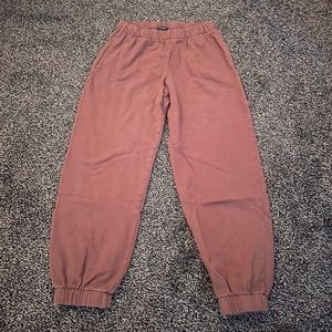Brandy Melville brown jogger sweat pants